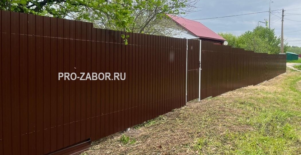 Какой цвет выбрать для забора из профнастила